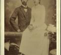 Bračni par Hreljanović, 1890-e, albuminska fotografija, podljepljena kartonom; 16 x 10,9 cm, DUM KPM F-129.jpg